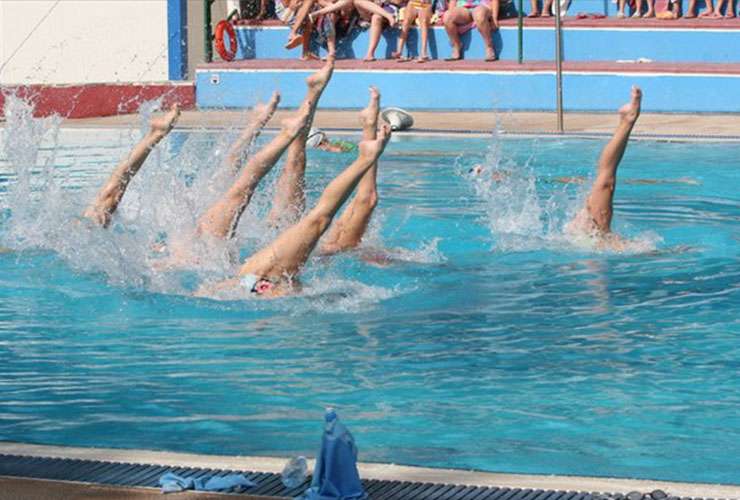 Synchronized Swimming Camp